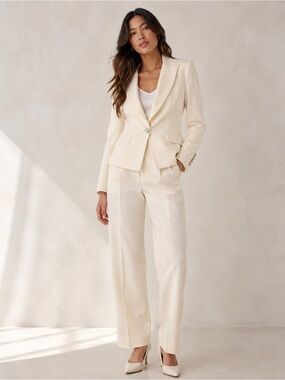 Veronica Beard Women’s 0 Ivory Linen Blend Blazer Silver Crest Buttons Luxury